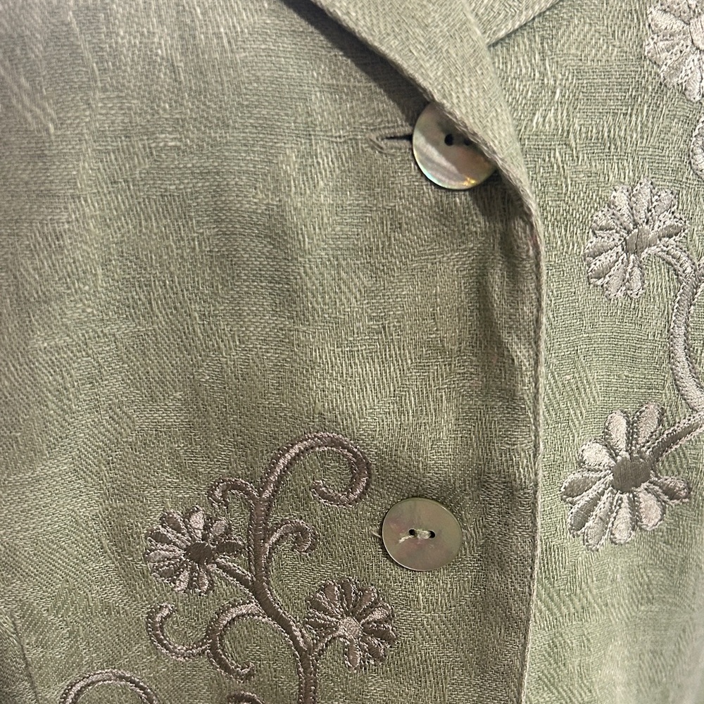 Chic Olive Women's Trouser Set - Picture 6 of 6